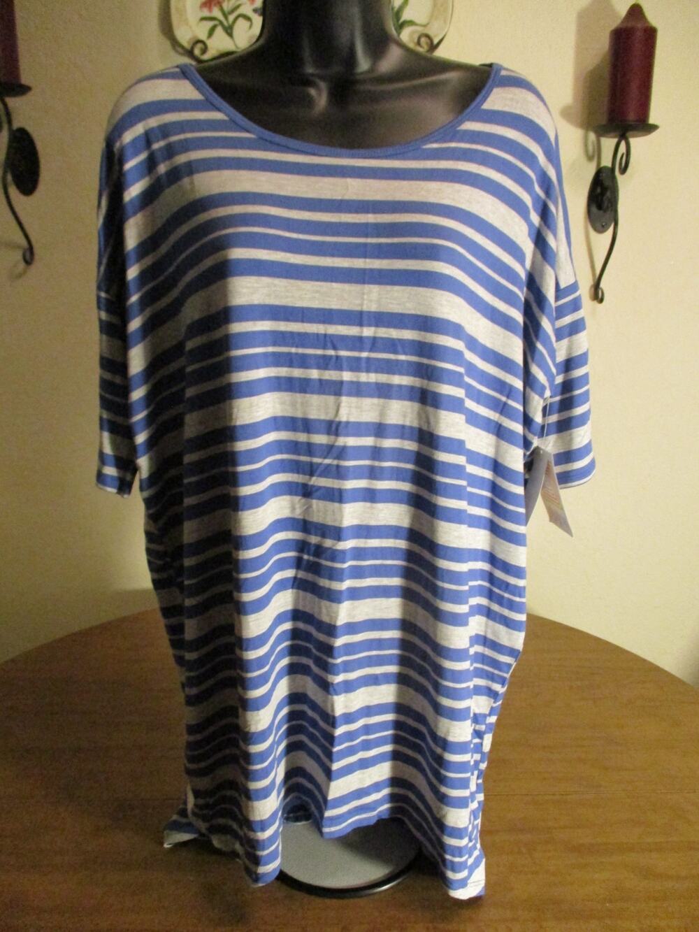 LULAROE IRMA SHIRT BLUE GRAY STRIPED SIZE SMALL